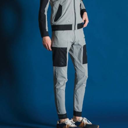即完売品　AFB トラックパンツ アイズフロンティア I'Z FRONTIER エアーダクトA.D.ストレッチ